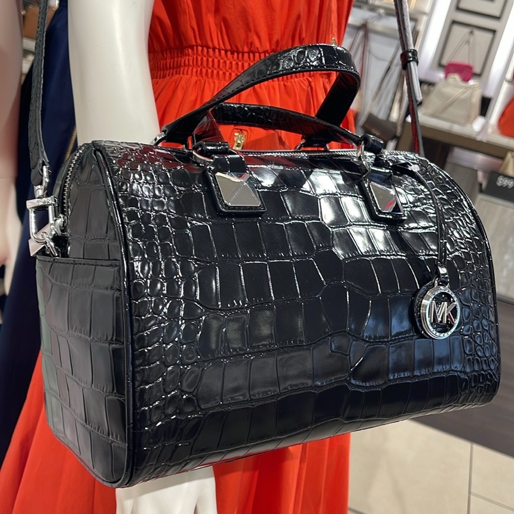 Michael Kors Grayson Medium Crocodile Embossed Leather Satchel
Black 
NWT - Picture 4 of 16